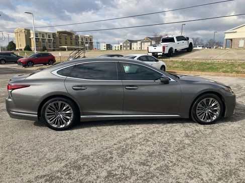 Used 2020 Lexus LS 500 w/ Interior Upgrade Package image 8