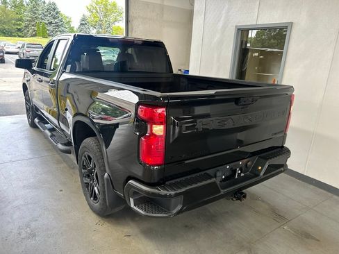 Used 2023 Chevrolet Silverado 1500 Custom w/ Rally Edition AWD/4WD image 6