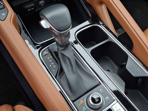 Used 2024 Kia Telluride SX Prestige X-Pro image 16