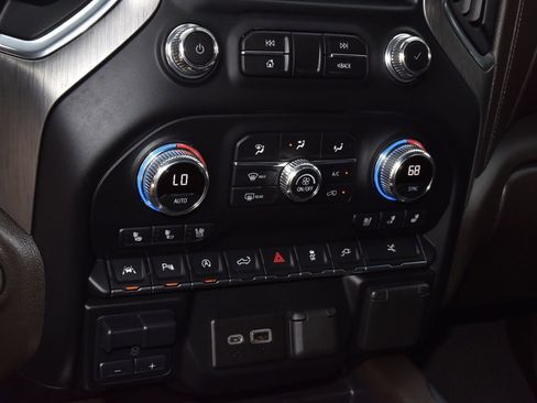 Used 2021 GMC Sierra 1500 Denali w/ Denali Ultimate Package image 30