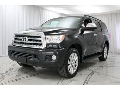Used 2012 Toyota Sequoia Platinum image 4