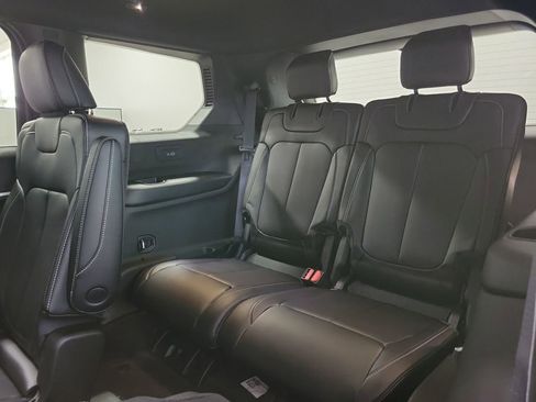 New 2025 Jeep Grand Cherokee L Limited image 13