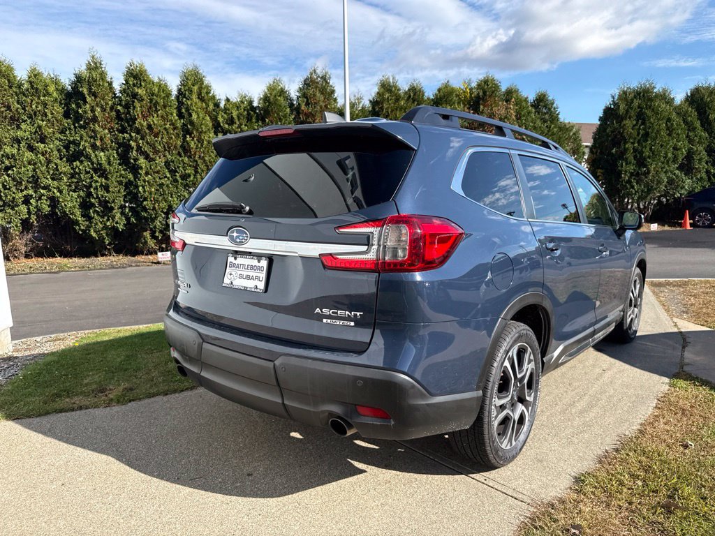 Used 2023 Subaru Ascent Limited w/ Technology Package AWD/4WD image 4