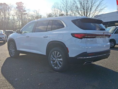 New 2026 Buick Enclave Preferred image 3