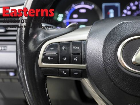 Used 2022 Lexus RX 450h AWD w/ Premium Package image 15