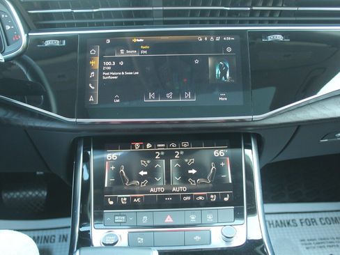Used 2022 Audi Q8 Premium Plus image 7