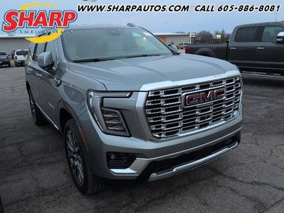 Used 2026 GMC Yukon Denali w/ Sun & Power Step Package