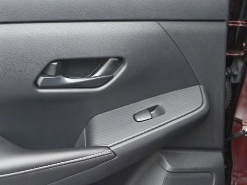 Used 2025 Nissan Sentra SV w/ All-Weather Package image 22