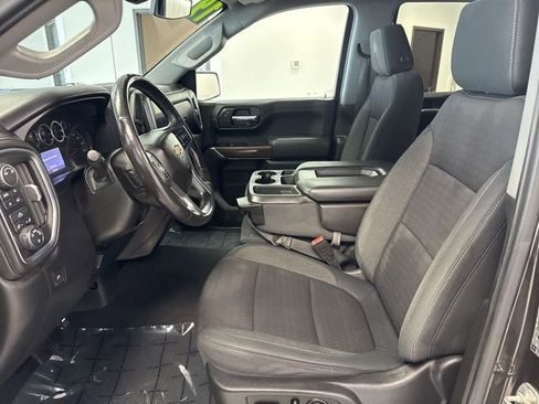 Used 2019 Chevrolet Silverado 1500 LT w/ All-Star Edition image 17