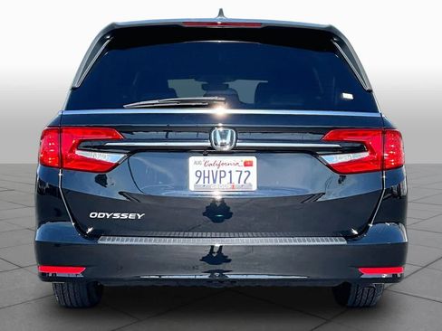 Certified 2023 Honda Odyssey EX-L image 4