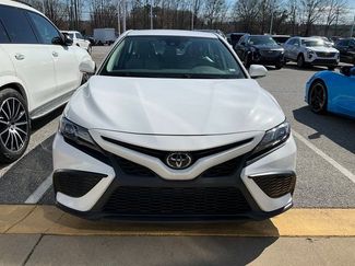 Used 2024 Toyota Camry SE video 2