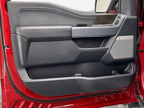 Used 2023 Ford F150 Lariat w/ Equipment Group 502A High image 24