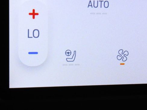 Used 2021 Ford Edge SEL w/ Convenience Package image 24