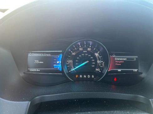 Used 2018 Ford Explorer Limited AWD/4WD image 13