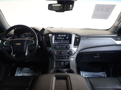 Used 2018 Chevrolet Tahoe LT AWD/4WD image 32