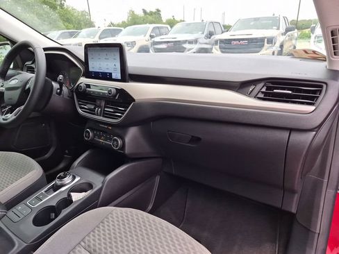 Used 2021 Ford Escape SE w/ SE Sport Appearance Package FWD image 37