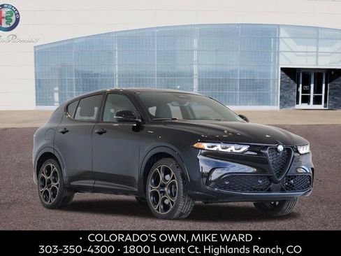 New 2025 Alfa Romeo Tonale Intensa image 8