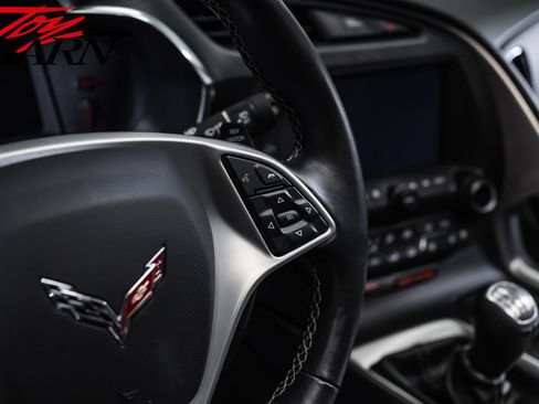 Used 2015 Chevrolet Corvette Z06 w/ 2LZ Preferred Equipment Group RWD image 39