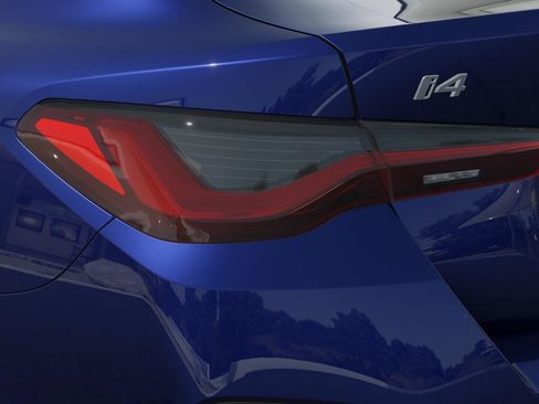 New 2026 BMW i4 xDrive40i AWD/4WD image 8