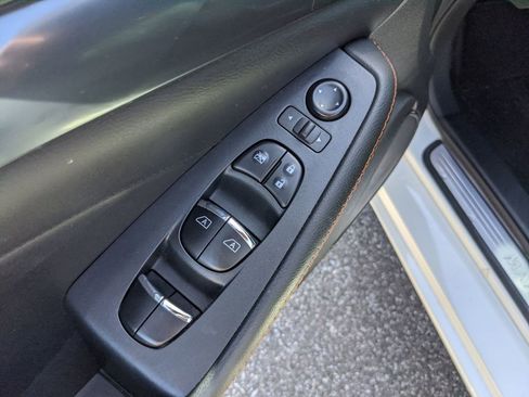 Used 2023 Nissan Maxima SR w/ Sport Mat Group image 18