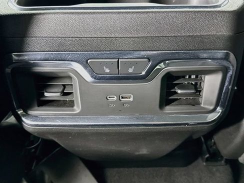 Used 2024 Chevrolet Silverado 1500 LTZ w/ LTZ Premium Package AWD/4WD image 27