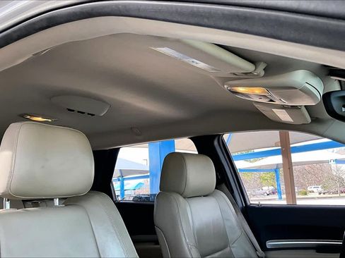 Used 2017 Dodge Durango GT w/ Nav & Power Liftgate Group image 14