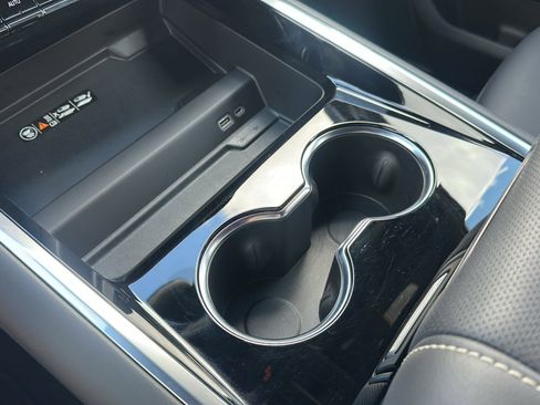 Used 2025 Chevrolet Tahoe Premier w/ Sun And Tow Package image 36