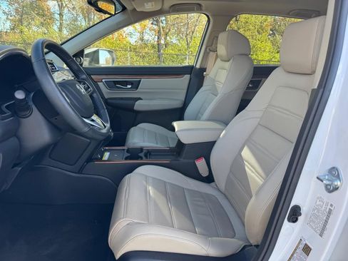 Certified 2021 Honda CR-V Touring image 18
