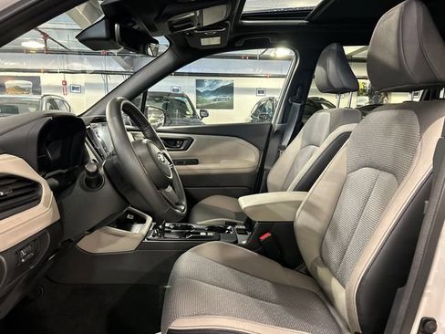 Used 2026 Subaru Forester Premium AWD/4WD image 10