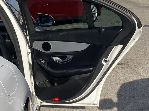 Used 2019 Mercedes-Benz C 300 Sedan image 15