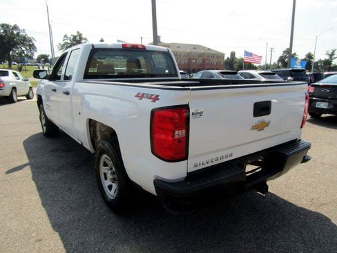 Used 2018 Chevrolet Silverado 1500 W/T w/ Trailering Package AWD/4WD image 7