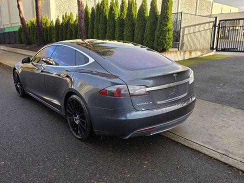 Used 2014 Tesla Model S 85 RWD image 7