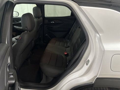 Used 2022 Chevrolet TrailBlazer RS w/ Sun and Liftgate Package image 14