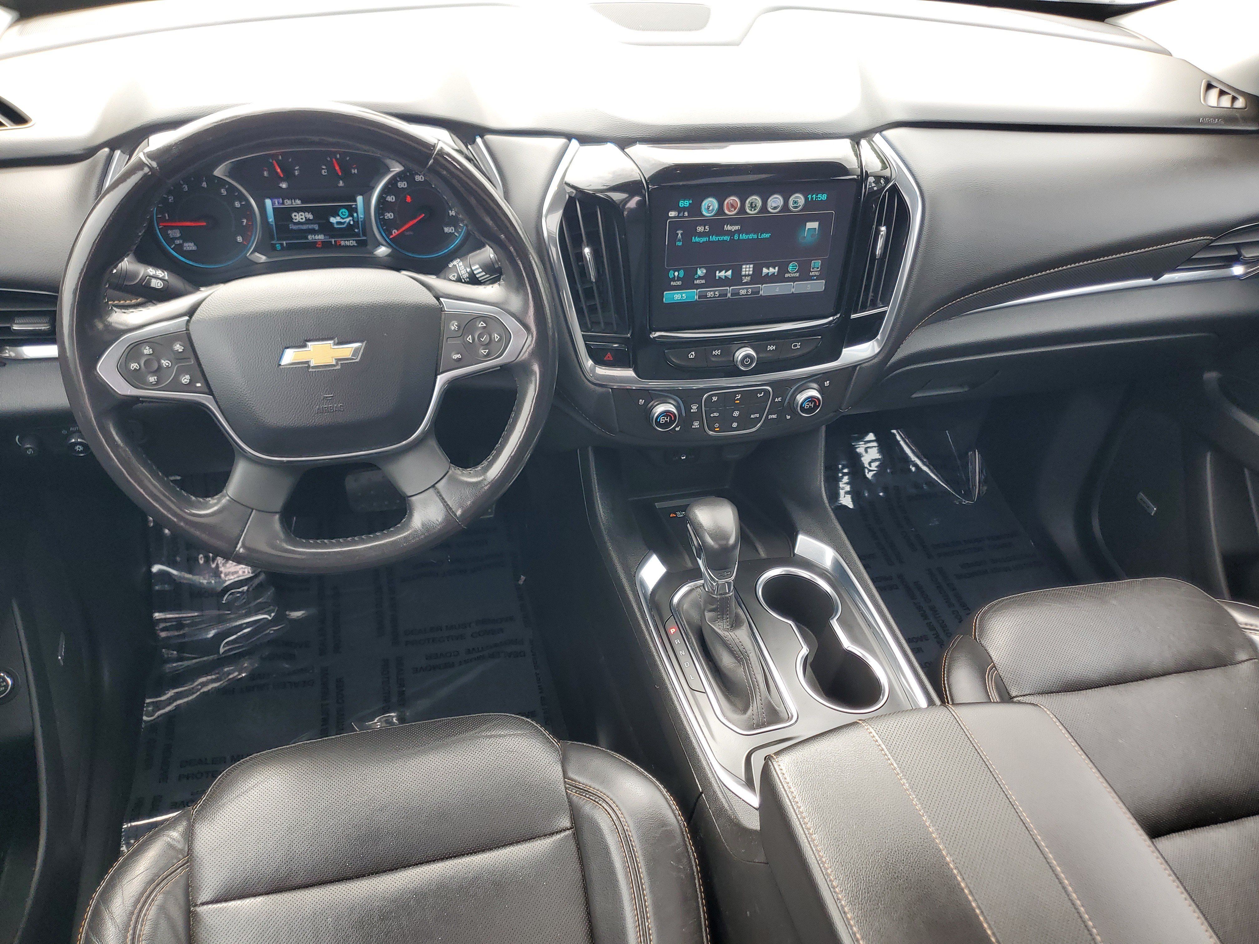 Used 2018 Chevrolet Traverse Premier w/ Driver Confidence II Package FWD image 16