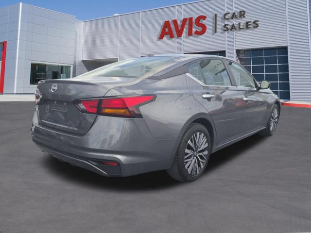 Used 2025 Nissan Altima 2.5 SV FWD image 6