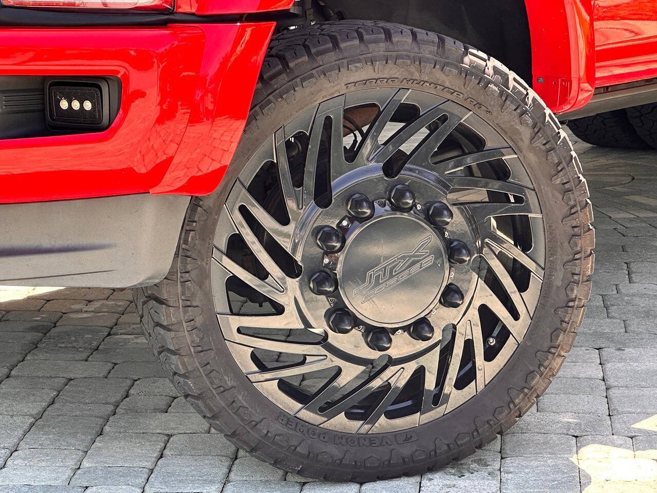 Used 2019 Ford F450 Lariat w/ Lariat Value Package AWD/4WD image 3
