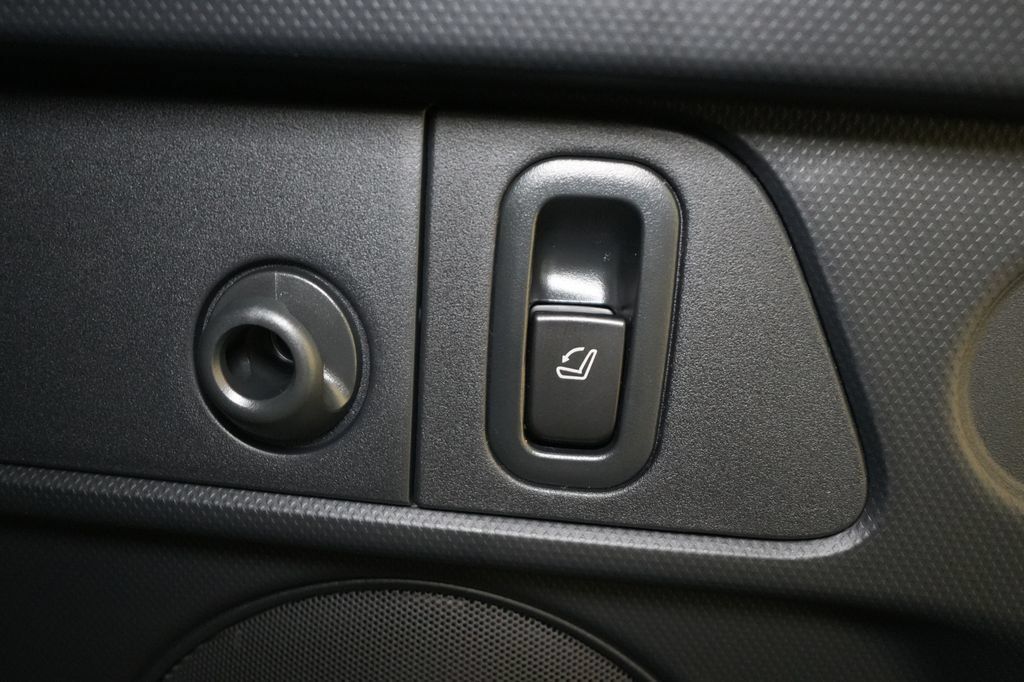 Used 2026 Subaru Forester Wilderness AWD/4WD image 30