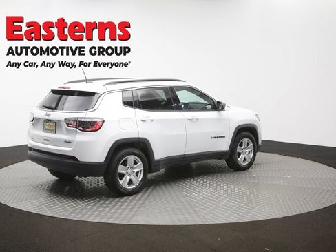 Used 2022 Jeep Compass Latitude w/ Convenience Group FWD image 41