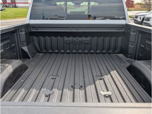 New 2026 GMC Sierra 2500 Denali w/ Denali Reserve Package image 10