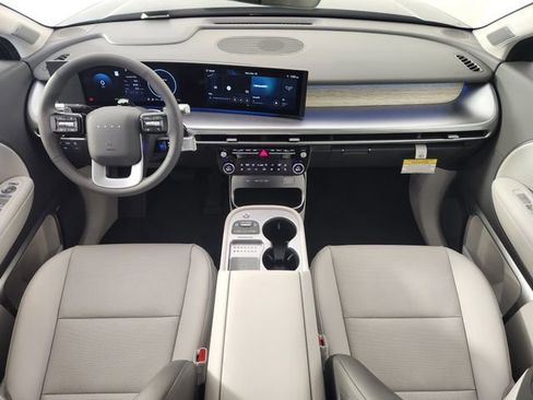 New 2026 Hyundai Ioniq 9 Limited AWD/4WD image 14