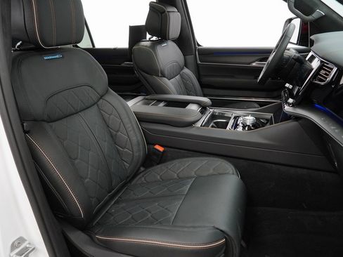 New 2025 Jeep Grand Wagoneer Series III w/ Rear Seat Video Group 1 image 41