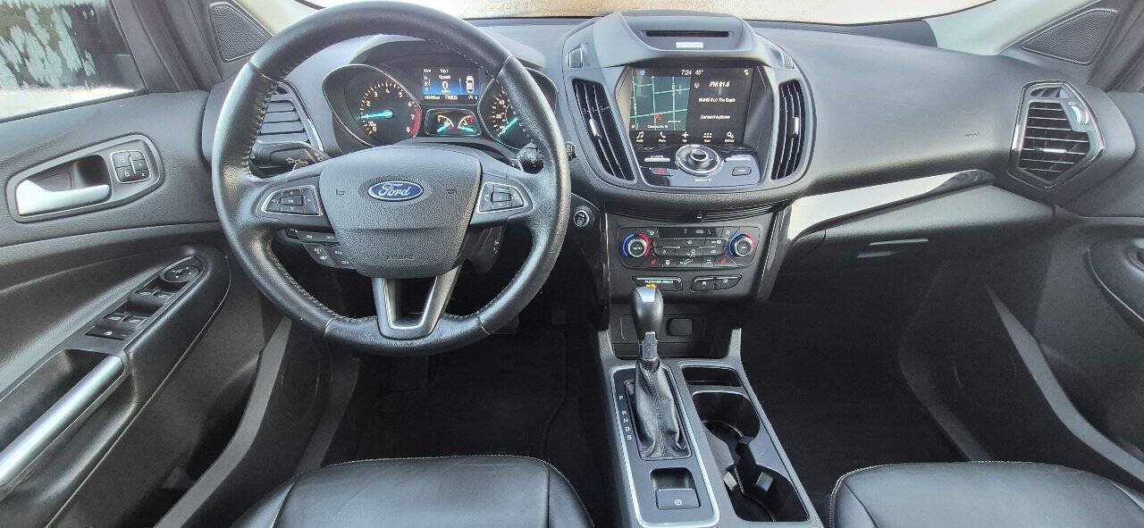 Used 2017 Ford Escape Titanium AWD/4WD image 16