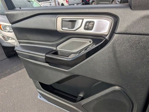 Used 2021 Ford Explorer ST w/ Equipment Group 401A image 20