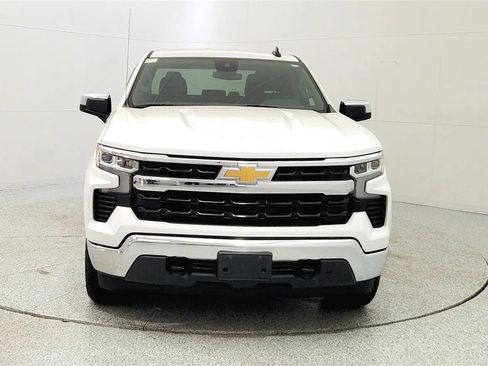 Used 2022 Chevrolet Silverado 1500 LT image 2