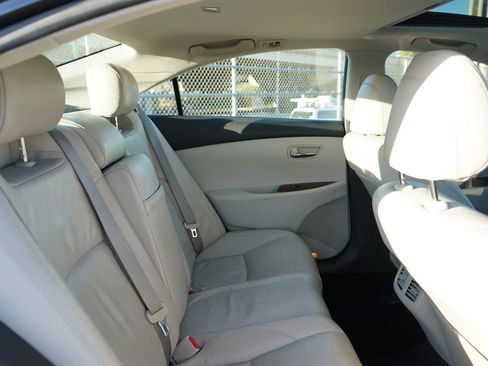 Used 2011 Lexus ES 350 FWD image 20