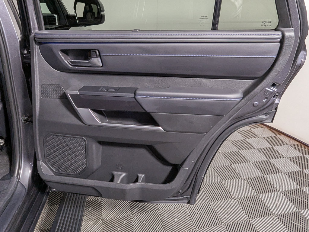 Used 2024 Toyota Sequoia Platinum AWD/4WD image 47