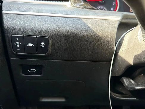 Used 2022 Kia K5 LX FWD image 15