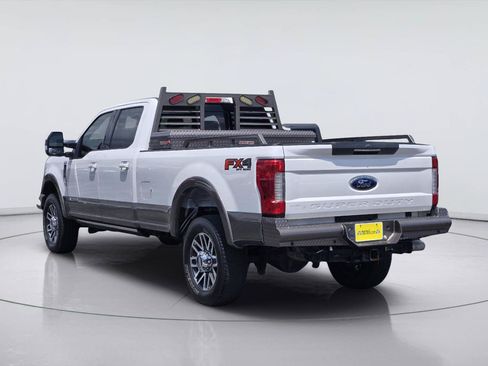 Used 2019 Ford F350 Lariat w/ Lariat Ultimate Package AWD/4WD image 6