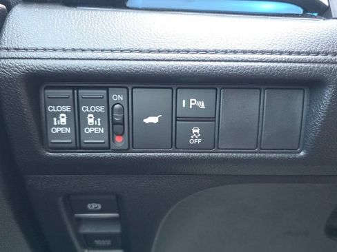 Used 2025 Honda Odyssey Elite image 33