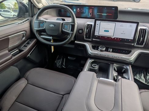 New 2026 Ford Expedition Max Platinum AWD/4WD image 26